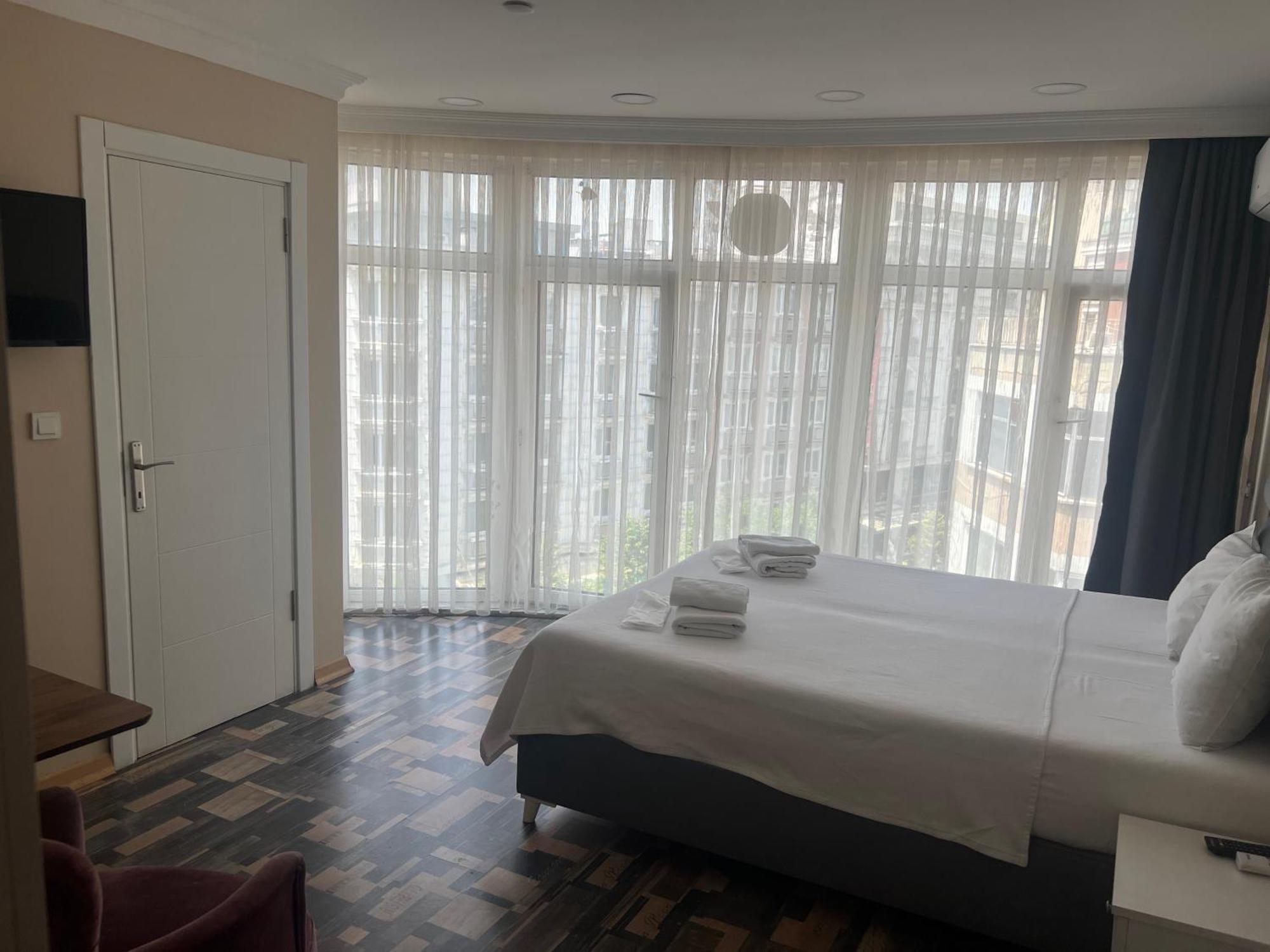 King Istanbul Hotel ภายนอก รูปภาพ